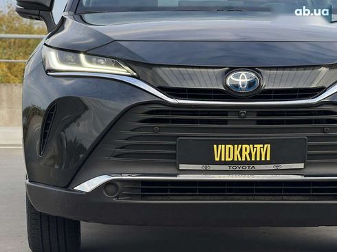 Toyota Venza 2021 - фото 16