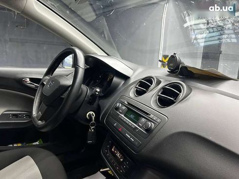 SEAT Ibiza 2010 - фото 23