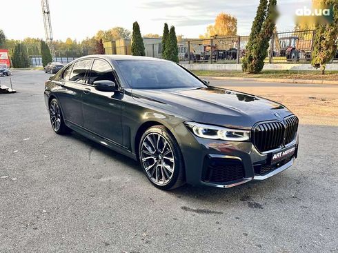 BMW 7 серия 2022 - фото 9