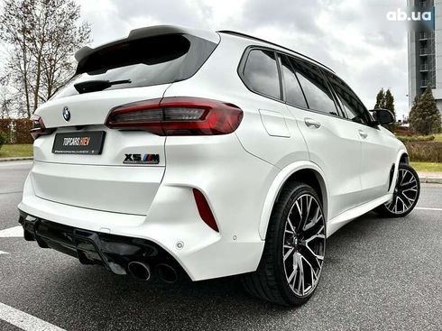 BMW X5 M 2022 - фото 18