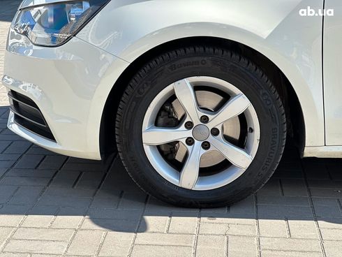 Audi A1 2014 белый - фото 14