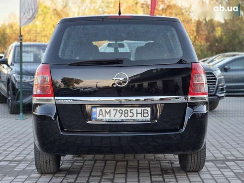 Opel Zafira 2011 - фото 17