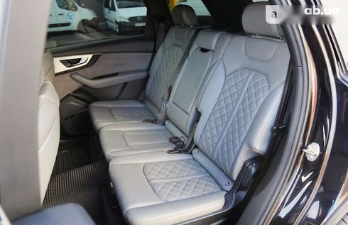 Audi Q7 2018 - фото 10