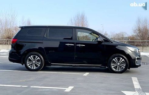 Kia Carnival 2020 - фото 9