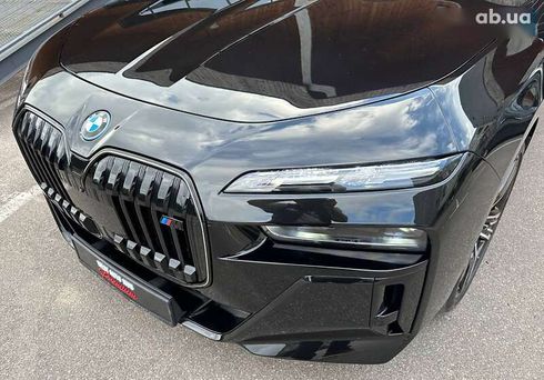 BMW 7 серия 2023 - фото 2