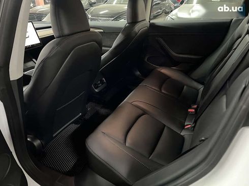 Tesla Model 3 2023 - фото 19