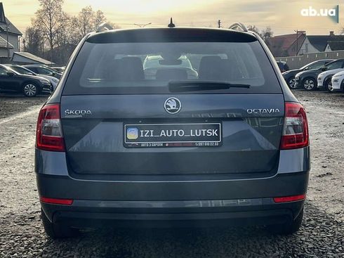Skoda Octavia 2019 - фото 7