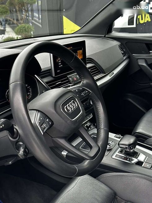 Audi Q5 2017 - фото 12