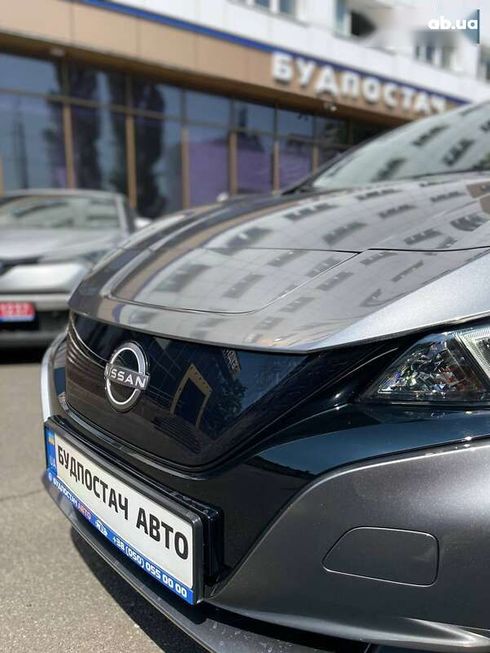 Nissan Leaf 2022 - фото 6