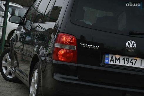Volkswagen Touran 2004 - фото 9
