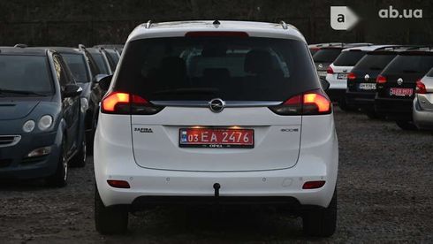 Opel Zafira 2014 - фото 23