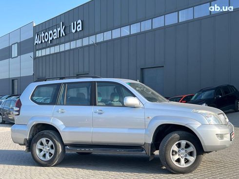 Toyota Land Cruiser Prado 2007 серый - фото 13