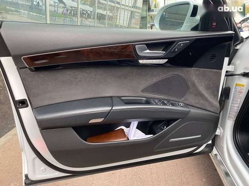 Audi A8 2015 - фото 16