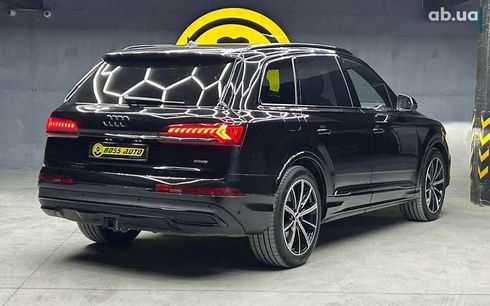 Audi Q7 2022 - фото 6