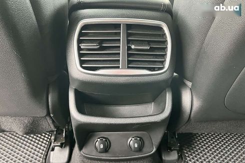 Hyundai Santa Fe 2019 - фото 20