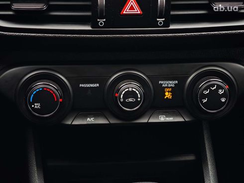 Kia Forte 2020 черный - фото 110