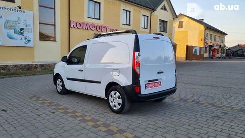 Renault Kangoo 2020 - фото 11