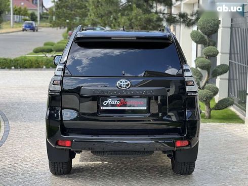 Toyota Land Cruiser Prado 2023 - фото 12