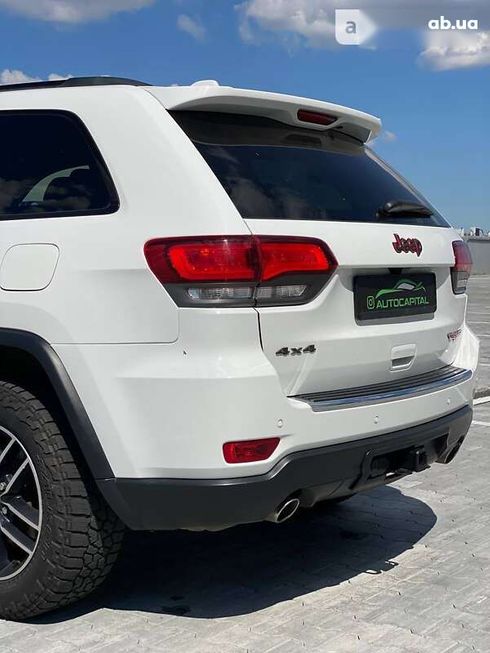 Jeep Grand Cherokee 2018 - фото 23