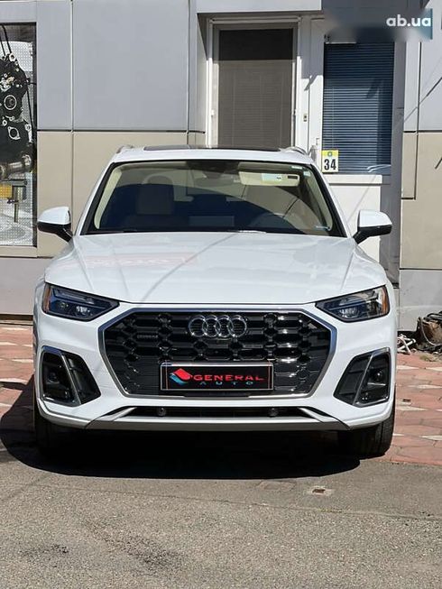 Audi Q5 2023 - фото 2