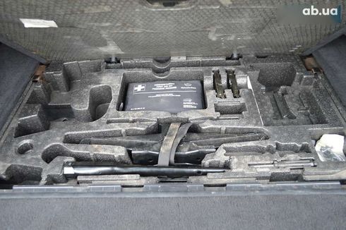 Land Rover Discovery 2012 - фото 17
