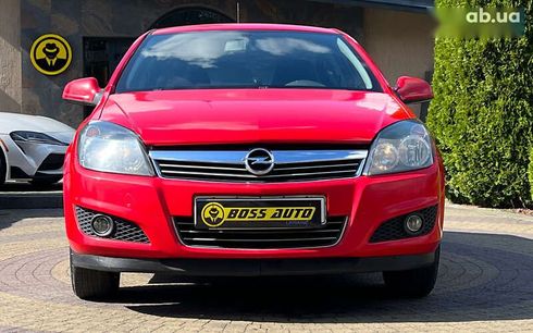 Opel Astra 2013 - фото 2