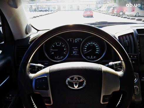 Toyota Land Cruiser 2008 - фото 12
