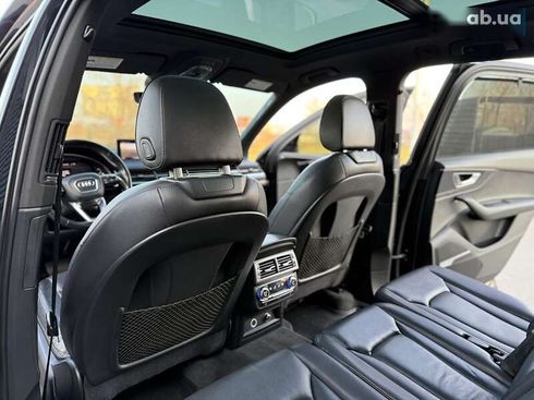 Audi Q7 2017 - фото 30