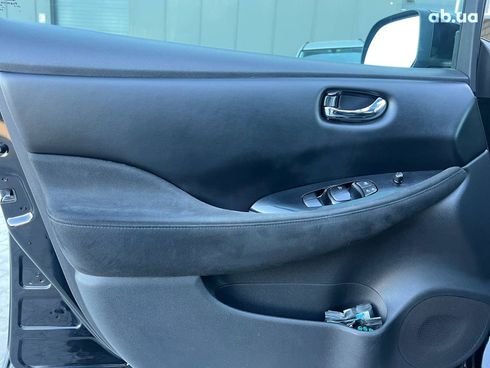 Nissan Leaf 2016 черный - фото 14