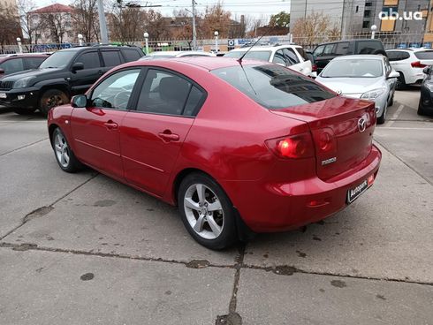 Mazda 3 2005 красный - фото 8