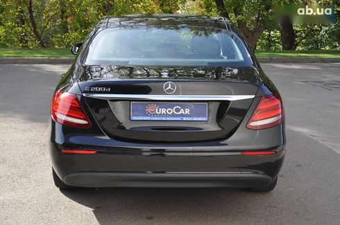 Mercedes-Benz E-Класс 2018 - фото 10