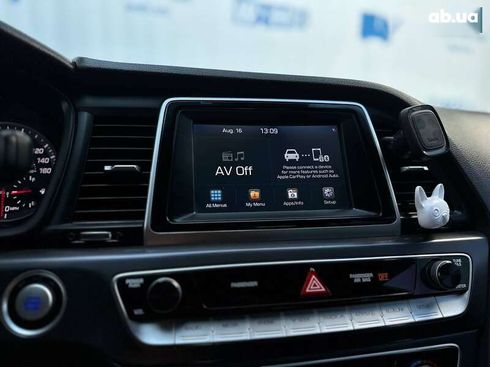 Hyundai Sonata 2017 - фото 17