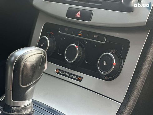 Volkswagen Passat CC 2012 - фото 22