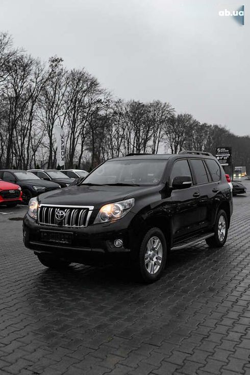 Toyota Land Cruiser Prado 2010 - фото 3