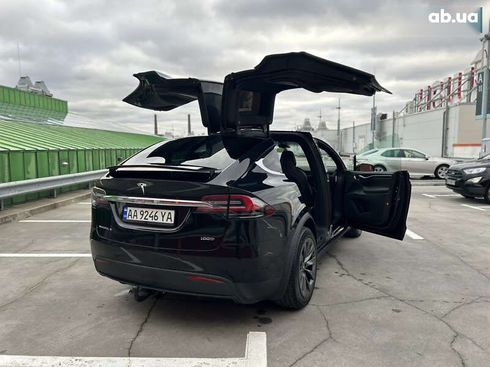 Tesla Model X 2018 - фото 16