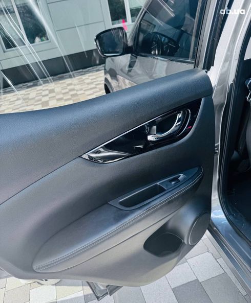 Nissan Rogue 2018 серый - фото 4