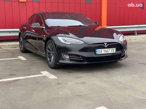 Tesla Model S 2018 - фото 6
