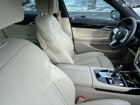 BMW 7 серия 2021 - фото 17