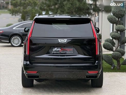 Cadillac Escalade 2021 - фото 17