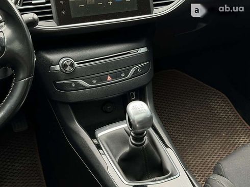 Peugeot 308 2015 - фото 20