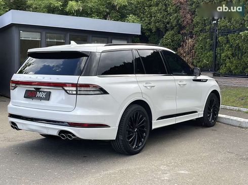 Lincoln Aviator 2022 - фото 15
