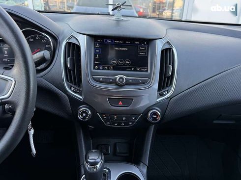 Chevrolet Cruze 2018 - фото 22