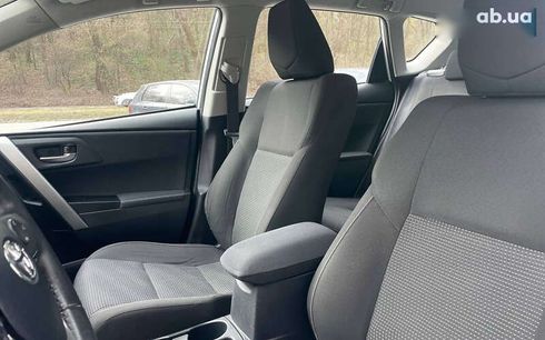 Toyota Auris 2014 - фото 10