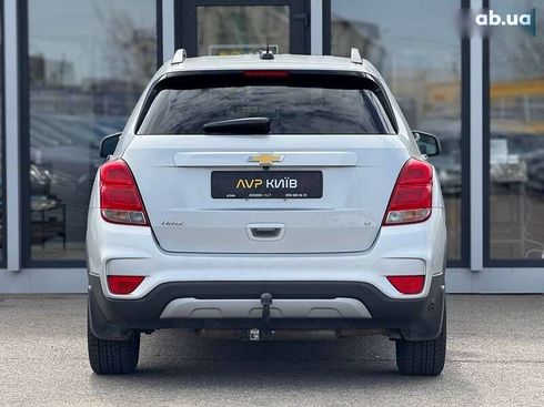 Chevrolet Trax 2017 - фото 8