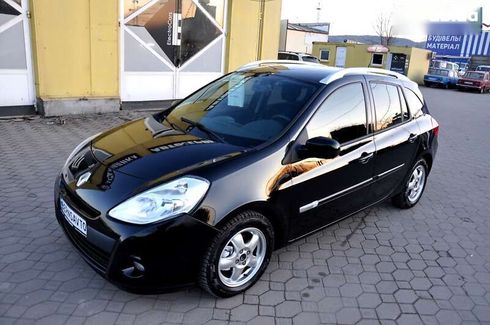 Renault Clio 2012 - фото 14