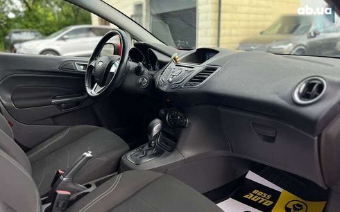 Ford Fiesta 2016 - фото 21