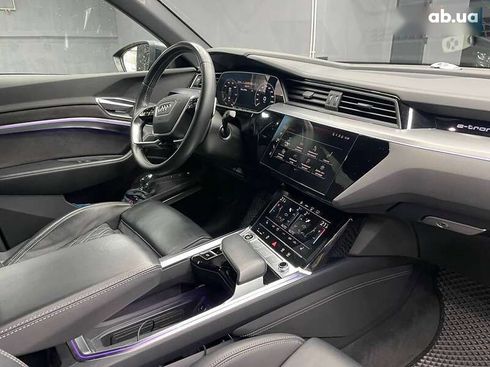 Audi E-Tron 2020 - фото 12