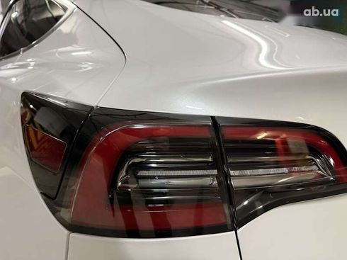 Tesla Model 3 2019 - фото 18