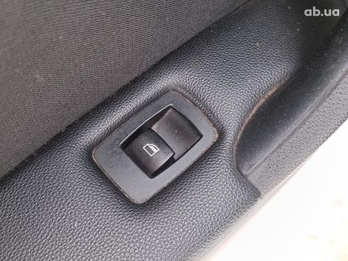 BMW 3 серия 2005 белый - фото 24