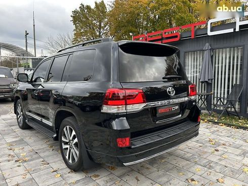 Toyota Land Cruiser 2016 - фото 17